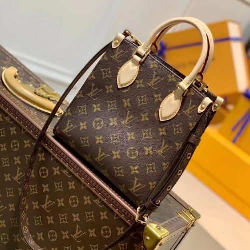 Fashionable leather bag for women