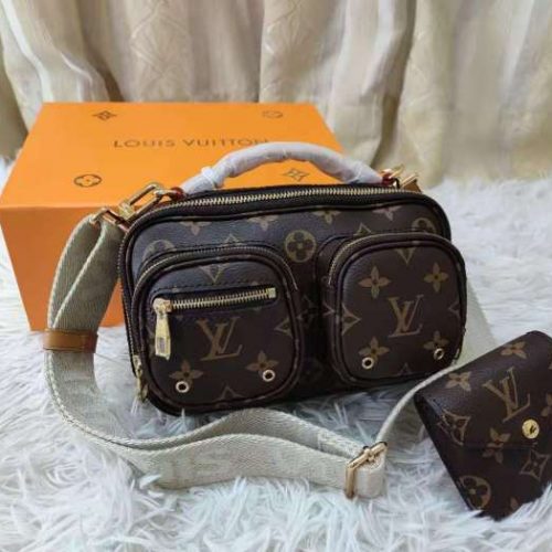 Fashionable leather bag for women