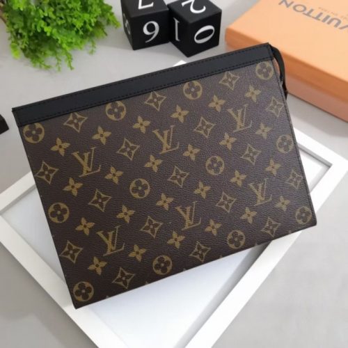 Fashionable leather bag for women
