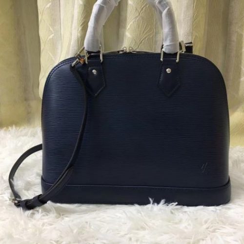 Fashionable leather bag for women