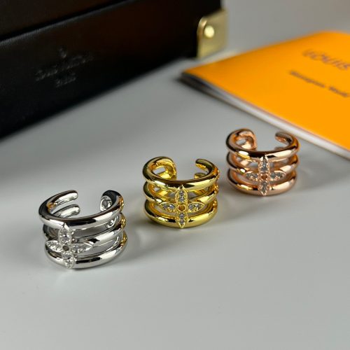 LL earring