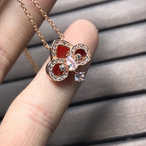 Tiff necklace