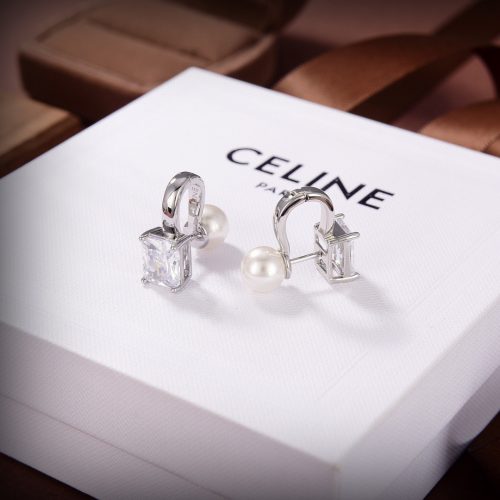 Cel earring