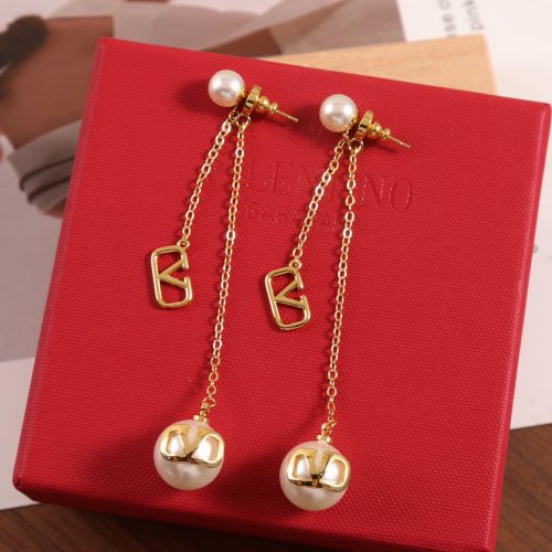 VAL earring