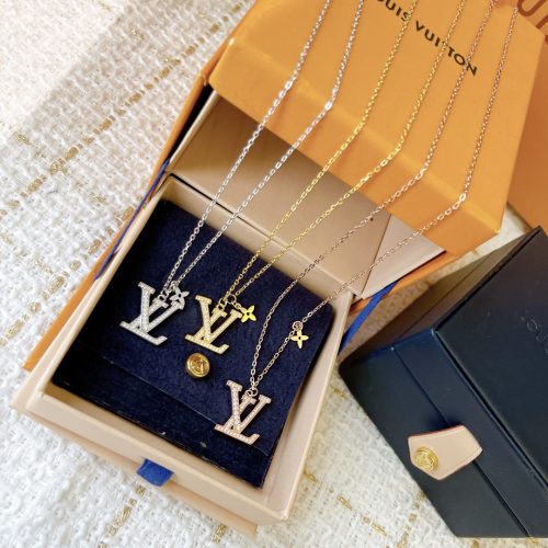 LL necklace