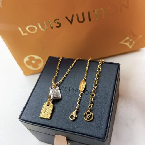 LL necklace