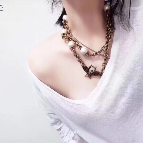 GG necklace