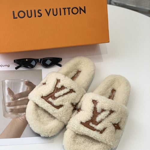 LL slippers