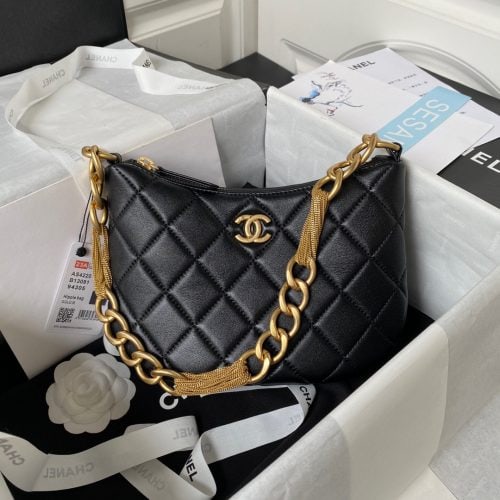 CC Underarm bag
