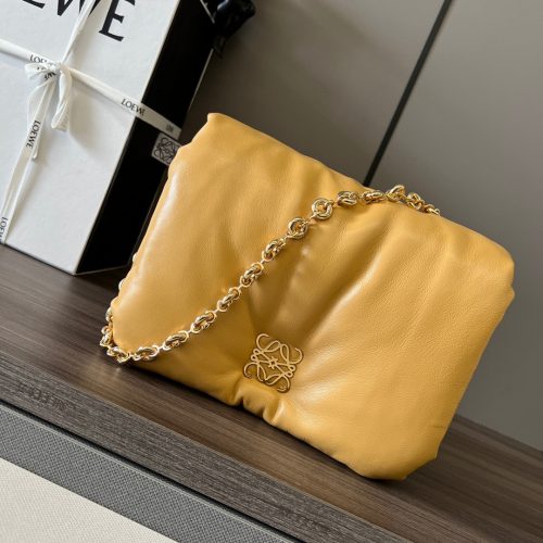 LLoewe messenger bag