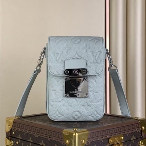 LL Mobile phone bag