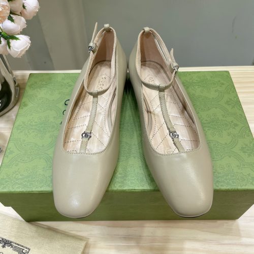 GG casual shoes