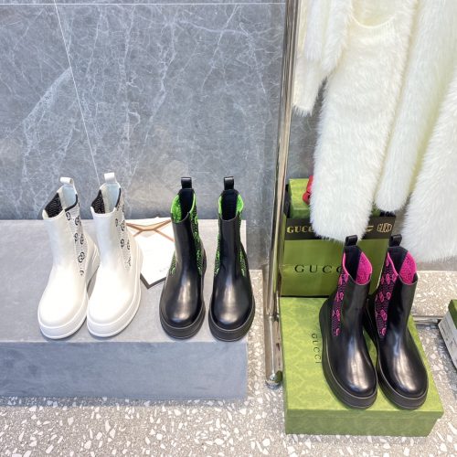 GG short boots