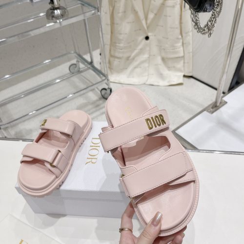 DD slippers