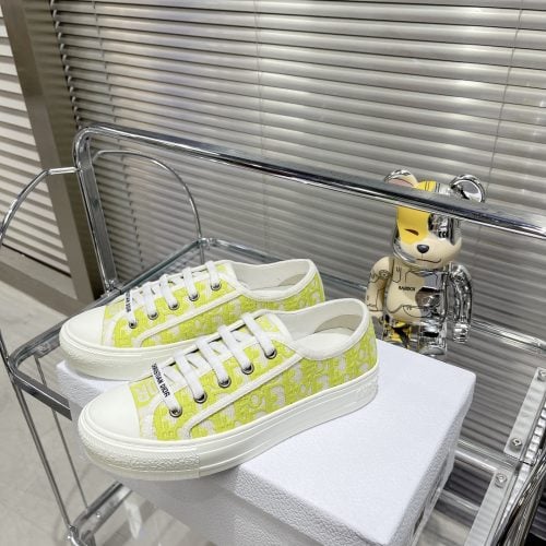 DD casual shoes