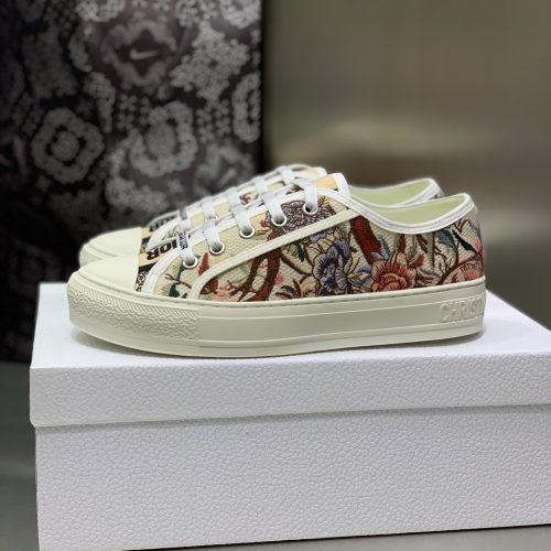 DD casual shoes
