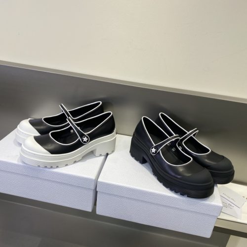 DD casual shoes