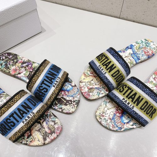 DD slippers