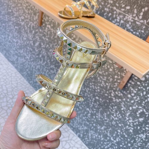 VAL flat sandals