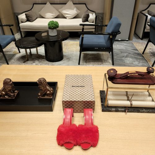 BBAL slippers