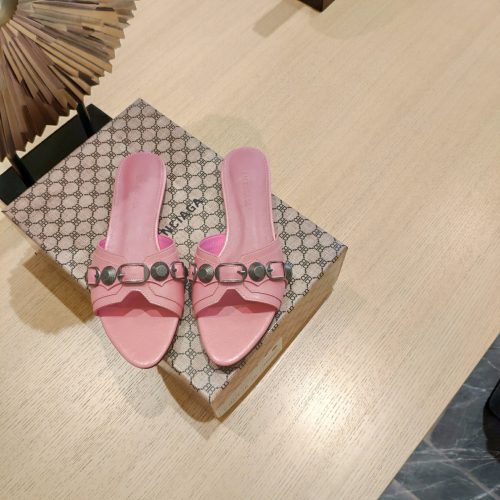 BBAL slippers