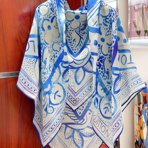 LL scarf