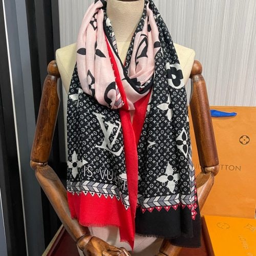LL scarf