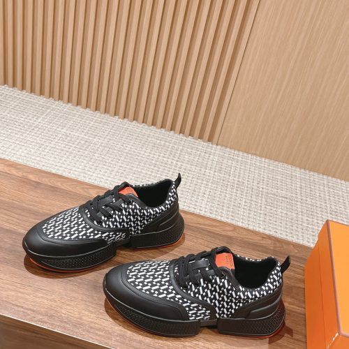 HH sneakers
