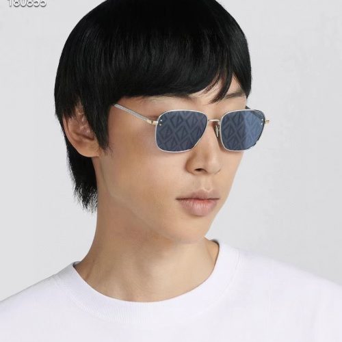 DD glasses