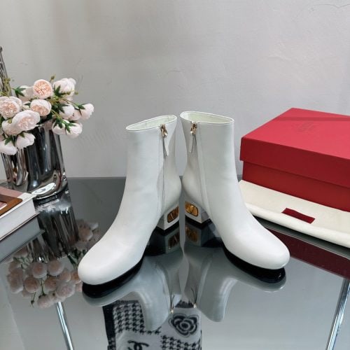 Val boots