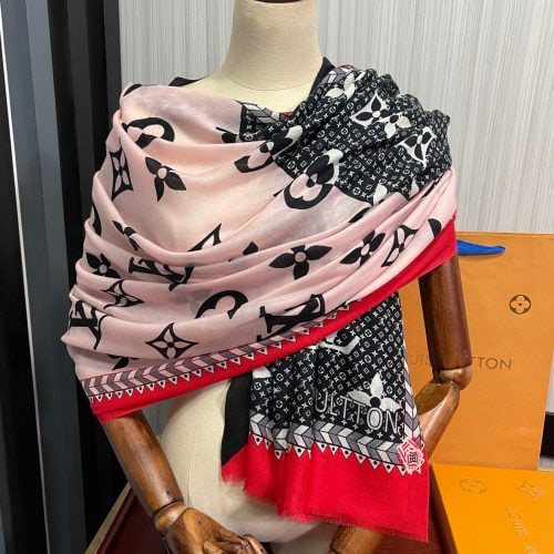 LL scarf