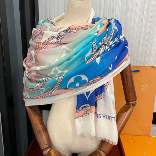 LL scarf