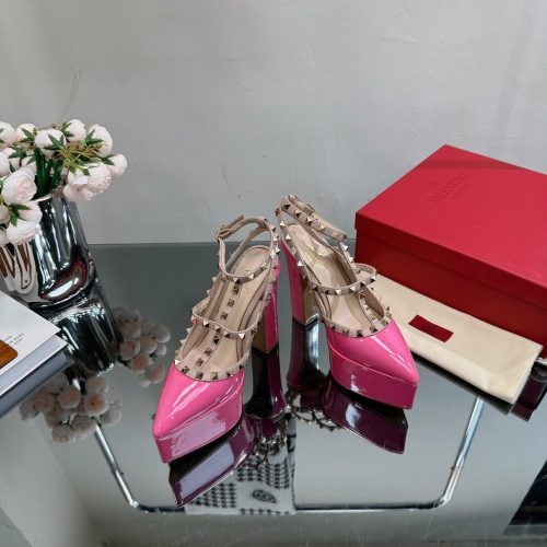 Val high heels