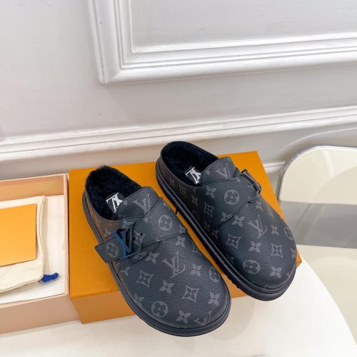 LL slippers