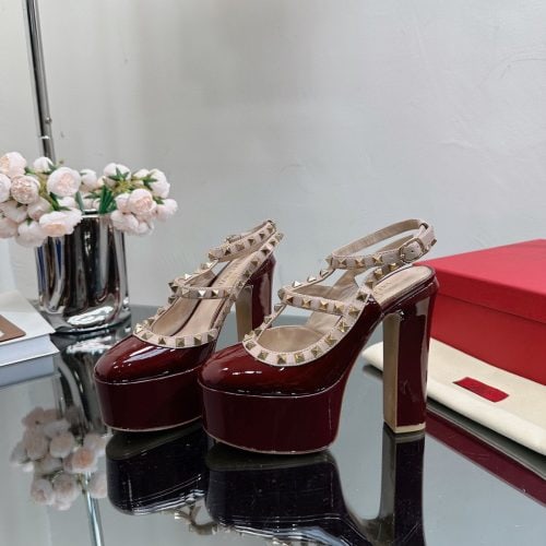 Val high heels