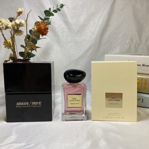 AM perfume
