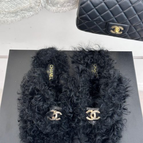 CHH slippers