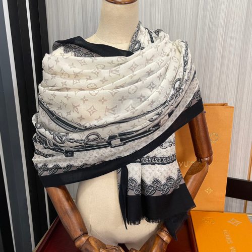 LL scarf