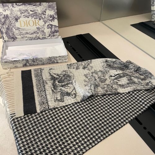 DD scarf