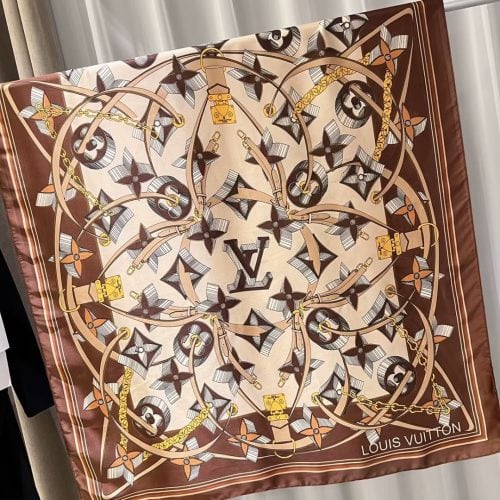 LL scarf
