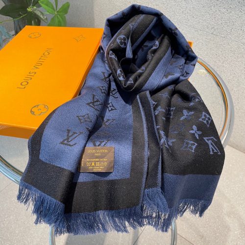LL scarf