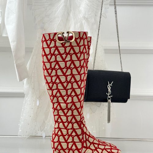 Val boots