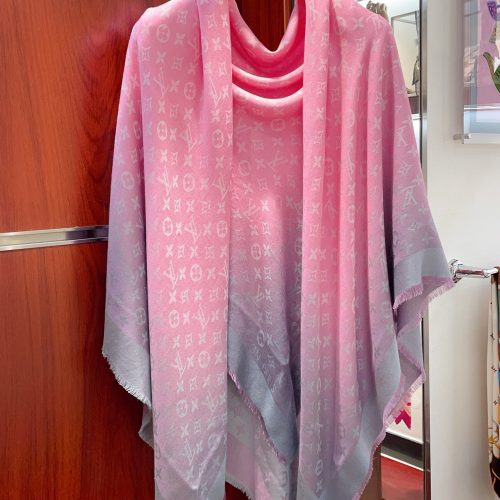 LL scarf