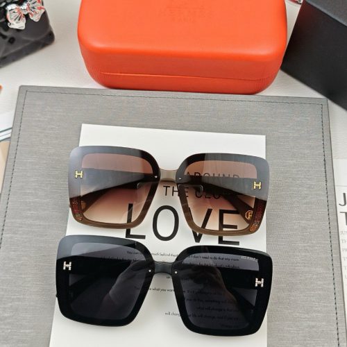 Eyeglasses