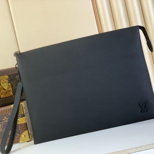htc Duo uch The inspiration comes from the laptop case