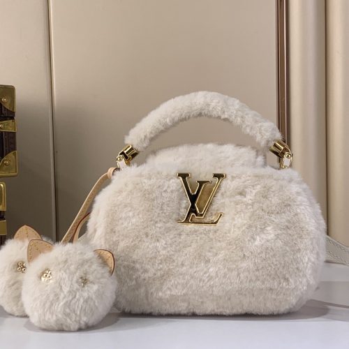 Capusnow Handbag